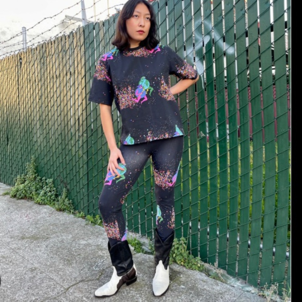 Nooworks limited edition Cosmic Ladies leggings (new with tags, size medium M)